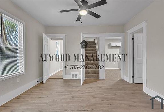 4th image of 8193 Traverse St