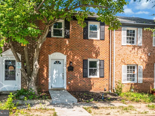708 Olde Greenwich Cir, Fredericksburg, VA 22408