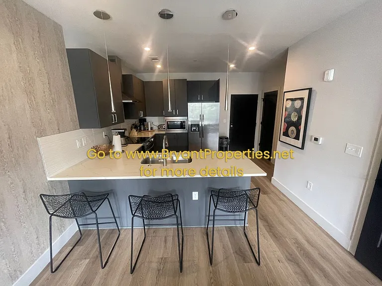 303 31st Ave N #316 — Photo 8