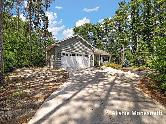 3rd image of 2360 E Mount Garfield Rd