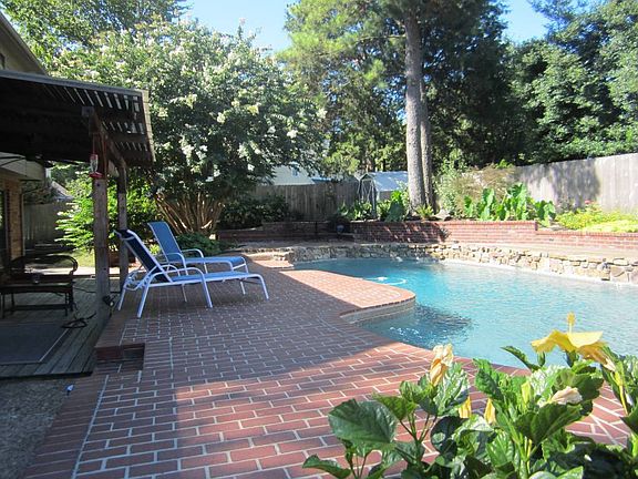 3rd image of 2855 Ole Pike Dr