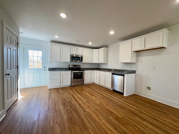 5th image of 1204 Nedra Dr Unit A-1
