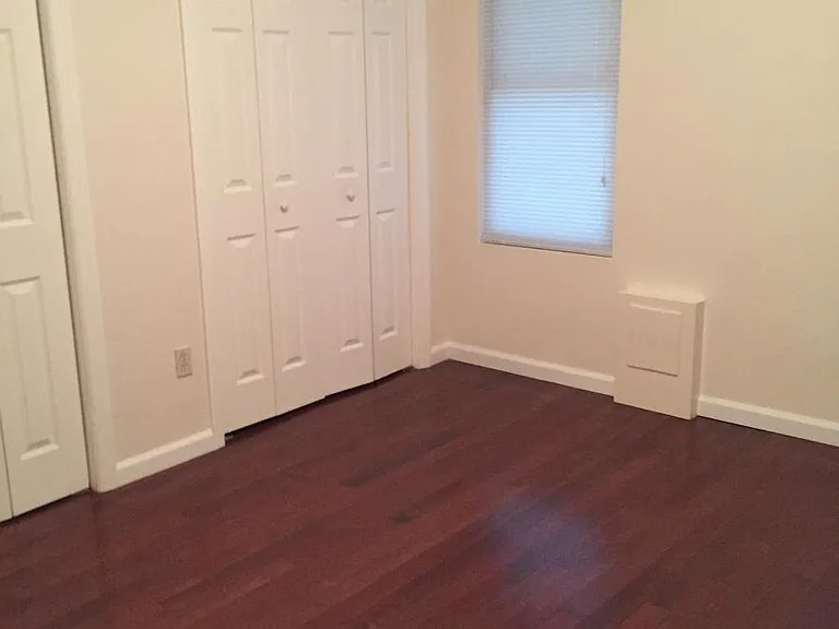 727 Newark Ave #2 — Photo 7