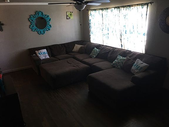 4th image of 3116 Blossom Ln
