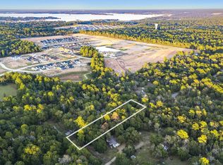 7349 Washington Ave, Montgomery, TX 77316