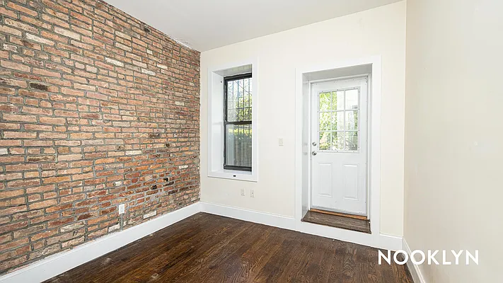 Rented by Nooklyn NYC LLC | media 22