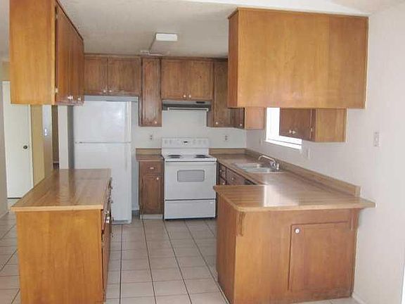 4th image of 3516 Winegarden Dr