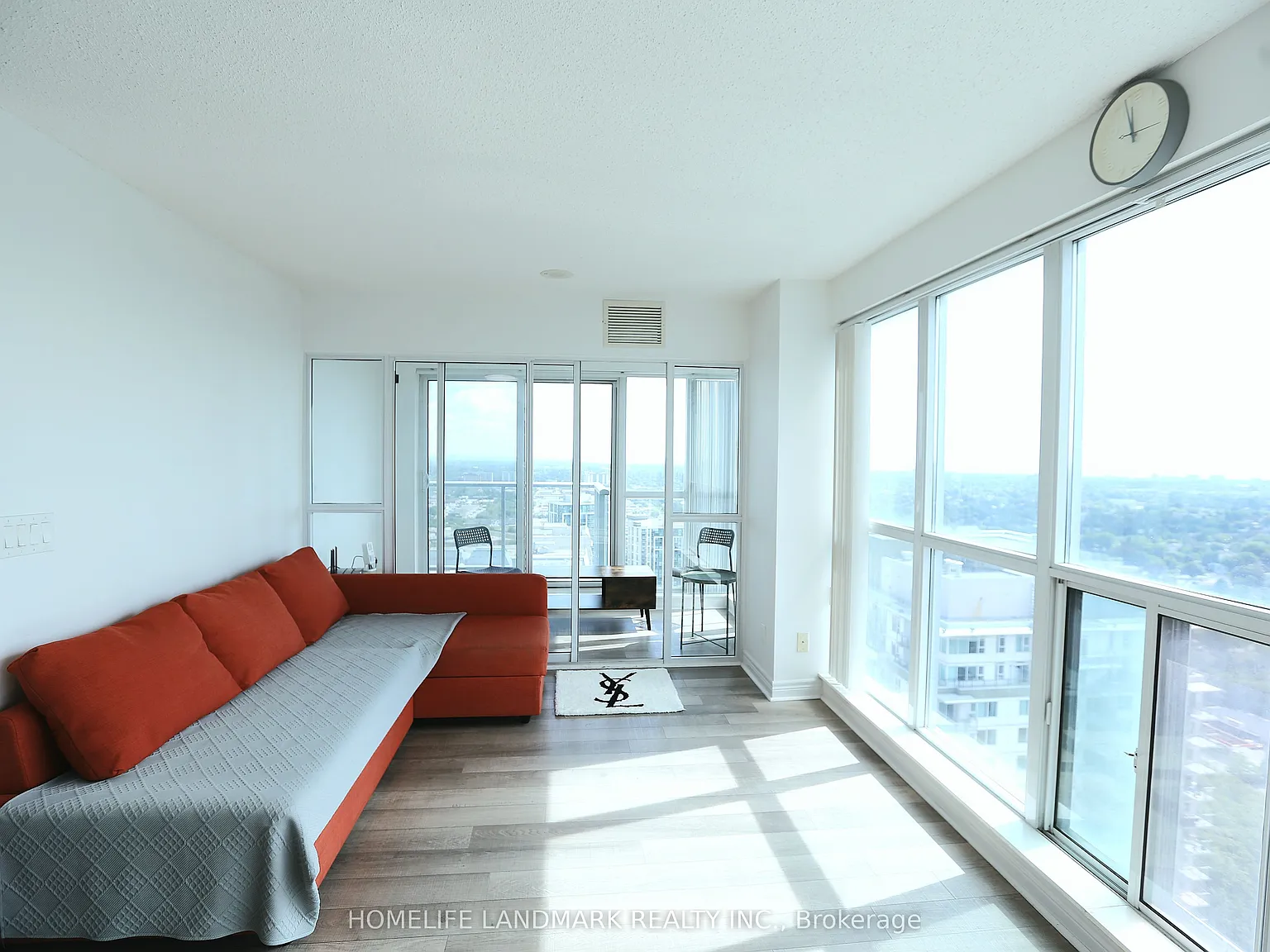 3 bed, $3,000 — Photo 3