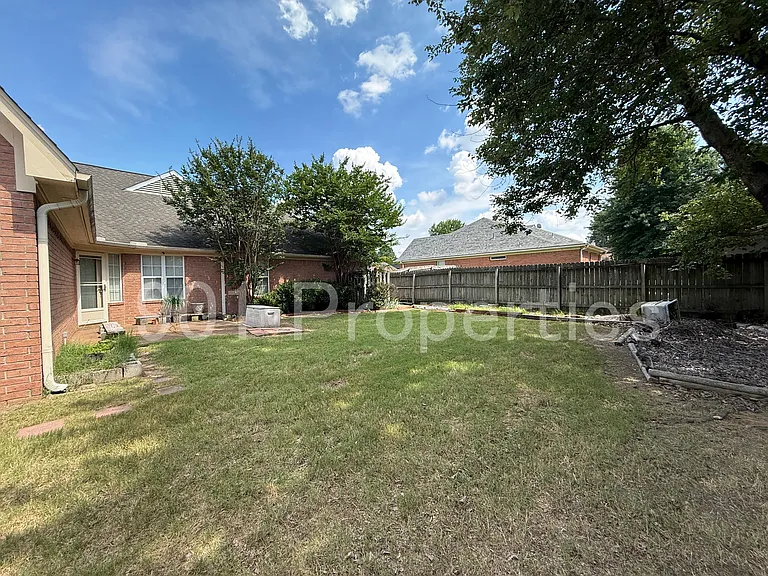 4957 Rivercrest Ln — Photo 27