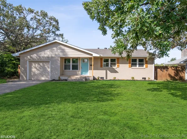 717 E Erie Ave, Yale, OK 74085