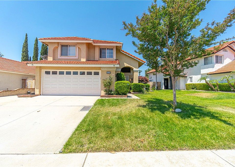 1st image of 7572 Honeysuckle St