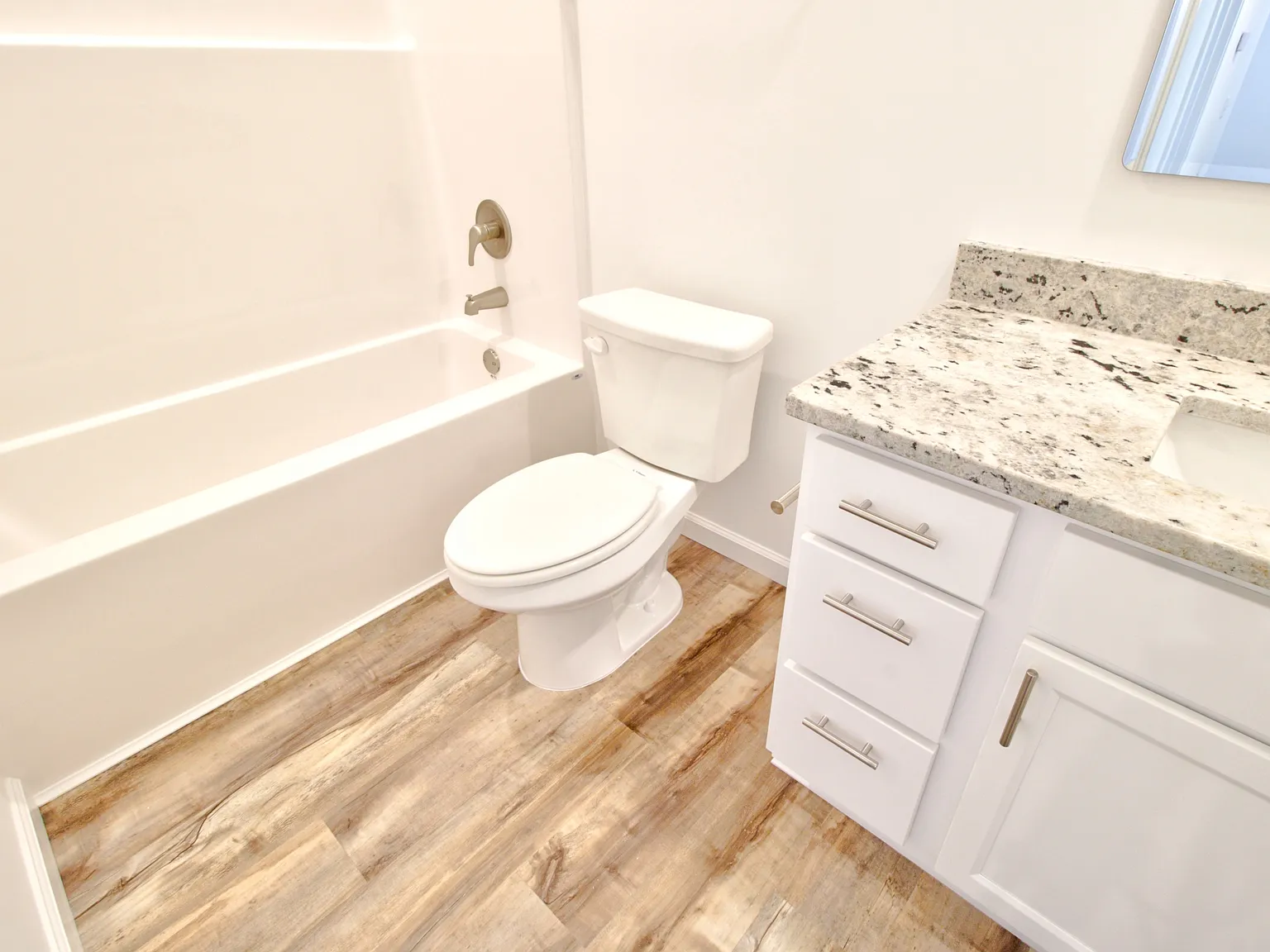 89 Horse Creek Stables Rd Apt A - 1 — Photo 3