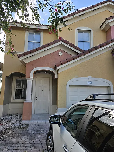 8498 SW 166th Pl #8498 Photo 1