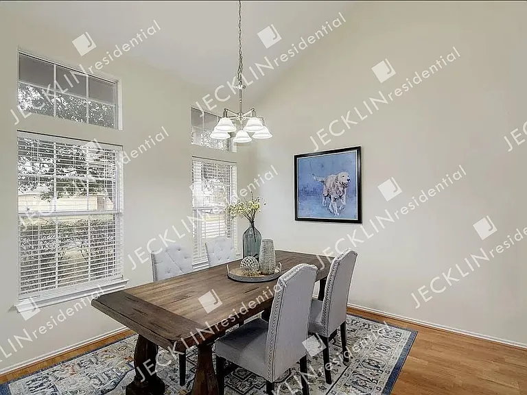 206 Mossy Rock Dr — Photo 7