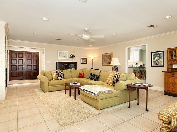 4th image of 2913 Beluche Dr