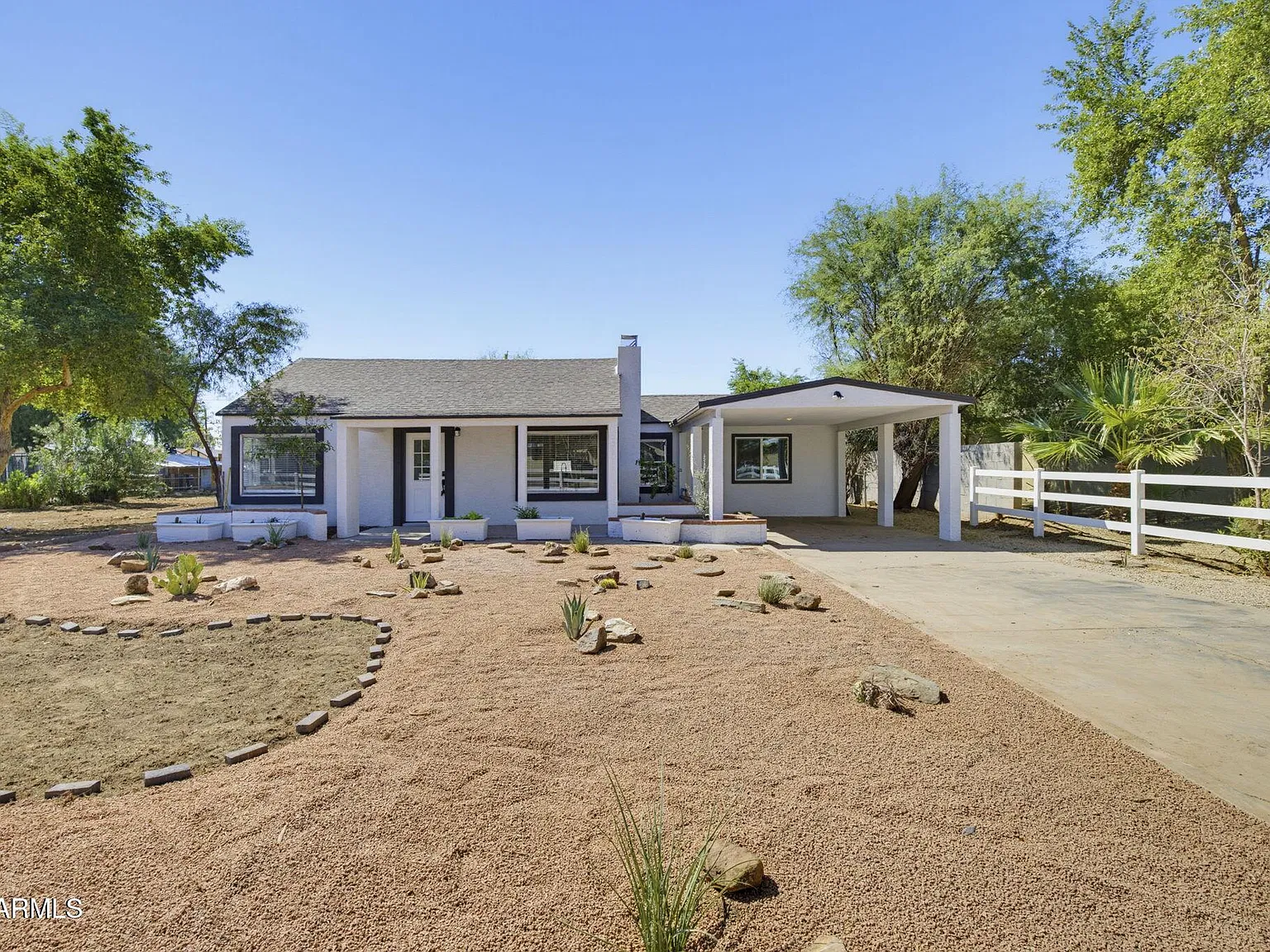 3 bed, $3,000 — Photo 2
