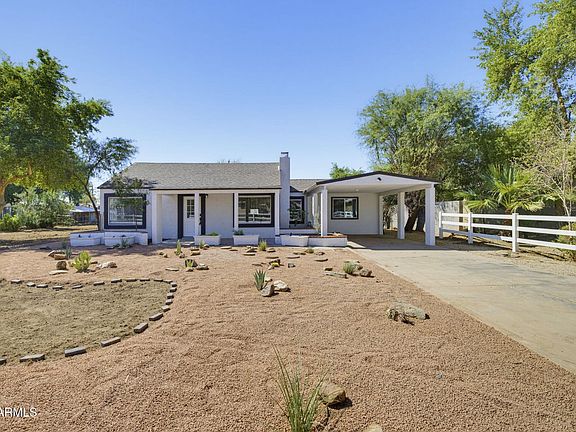 3rd image of 2241 W MORTEN Avenue