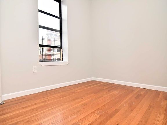 4th image of 571 W 159th St #18B