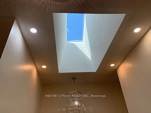 119 Snowdon Cir — Photo 2