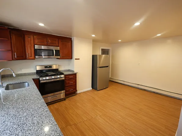 61 Boylston St #2, Malden, MA 02148