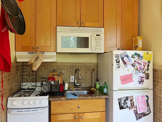 Rented by Space Real Estate | media 30