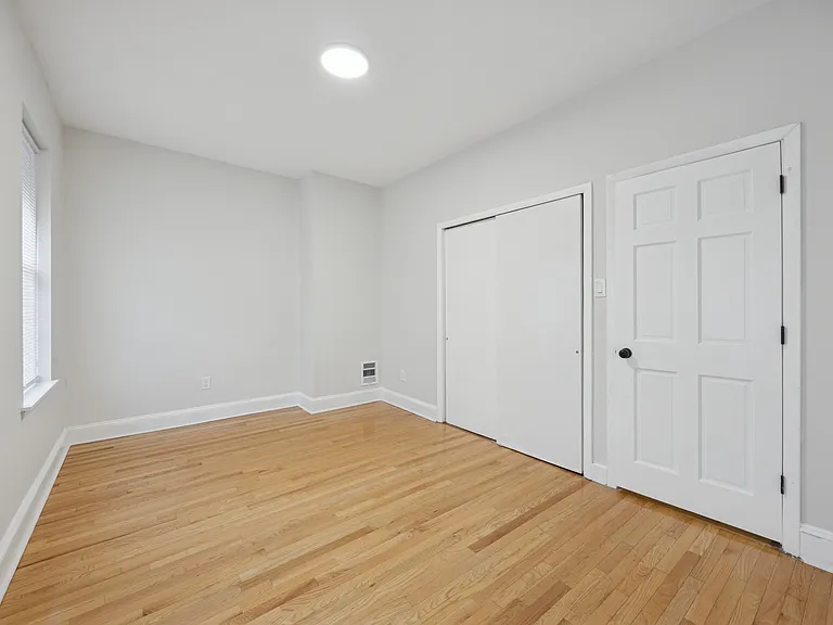 254 W Zeralda St — Photo 15