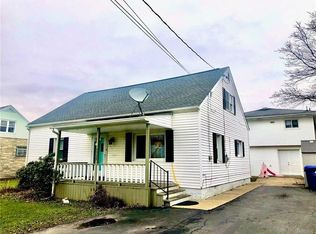 5335 Adams St, Hamburg, NY 14075