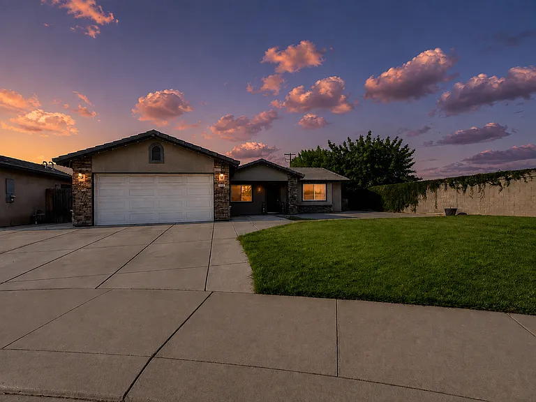 7485 Pintail Ct — Photo 2