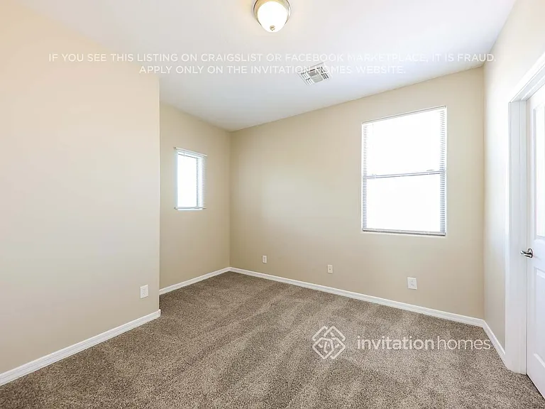 29357 N 67th Dr — Photo 15