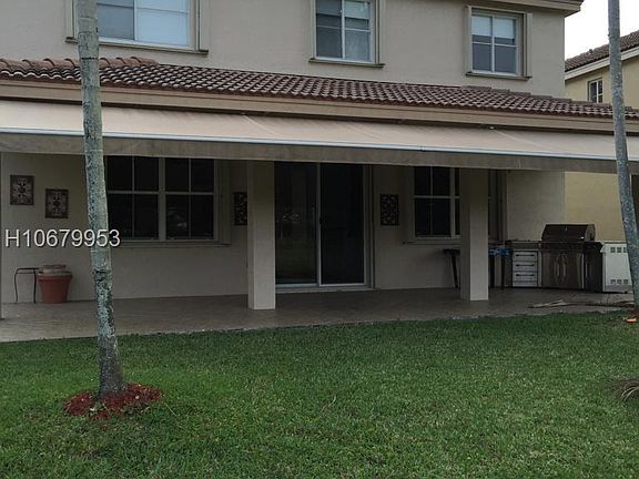 4th image of 1724 Aspen Ln