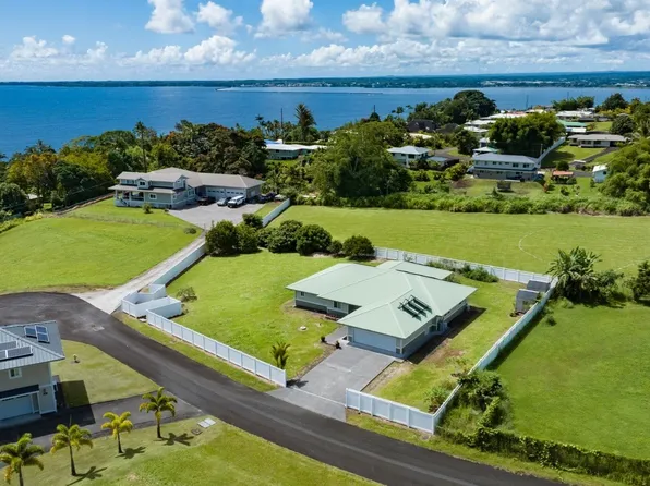 60 Lalawai Pl, Hilo, HI 96720
