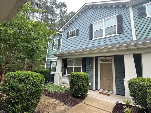 2504 Leytonstone Dr, Chesapeake, VA 23321