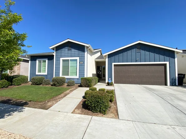 2404 W Bristol Ln, Hanford, CA 93230