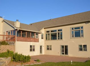 6128 Double J, Luxemburg, WI 54217