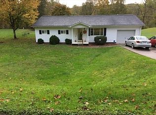 907 Campfire Rd, Salt Rock, WV 25559