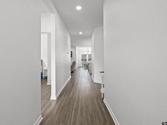 4th image of 103 Saint James St