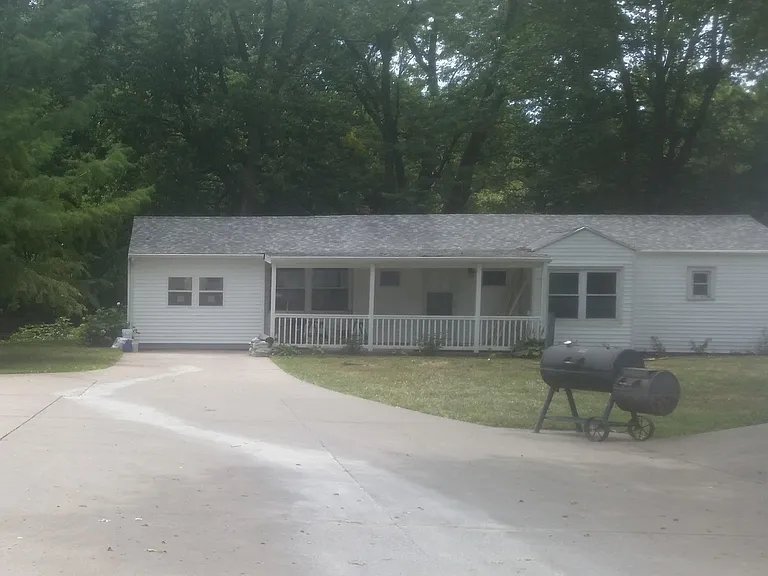 3200 Gene Field Rd #2 — Photo 1