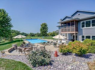 8040 Lueth Rd, Sauk City, WI 53583