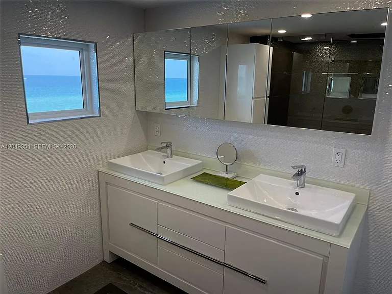 8911 Collins Ave #505 — Photo 21
