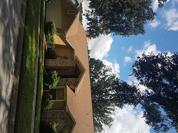 3rd image of 6627 Canterlea Dr