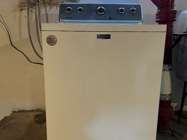 NEW Full Size Dedicated washing machine.
Energy Star rated.