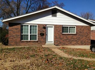 3555 High Dr, Saint Ann, MO