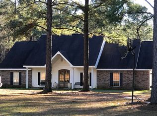 47 Military Rd, Sumrall, MS 39482
