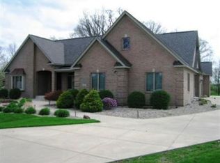 12825 Rambling Rose Lane St, John, IN 46373