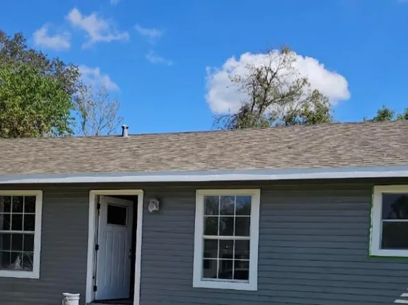 2208 Pacific St, Orange, TX 77630