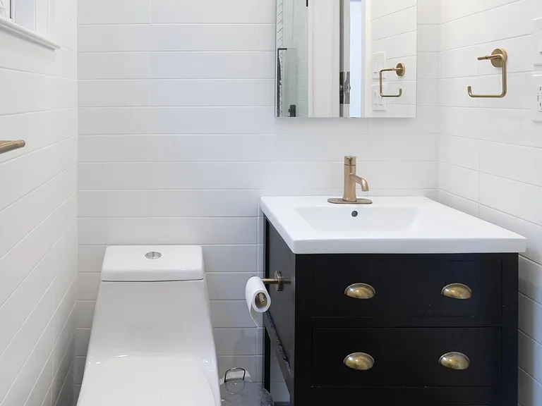 50 Hauxhurst Ave #1 — Photo 6