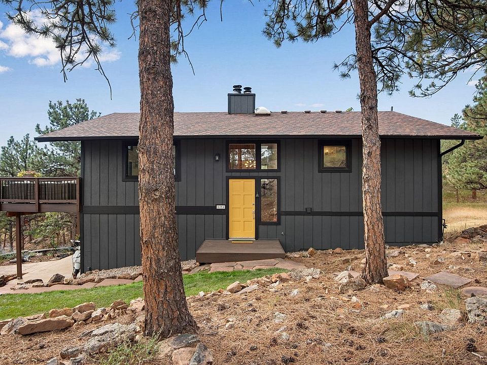 1st image of 8394 Larkspur Rd
