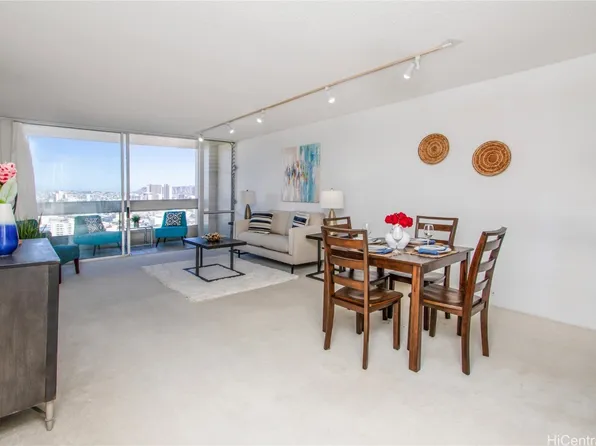 1212 Punahou St APT 2301, Honolulu, HI 96826