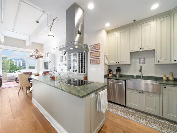 1500 Washington St APT 2M, Hoboken, NJ 07030