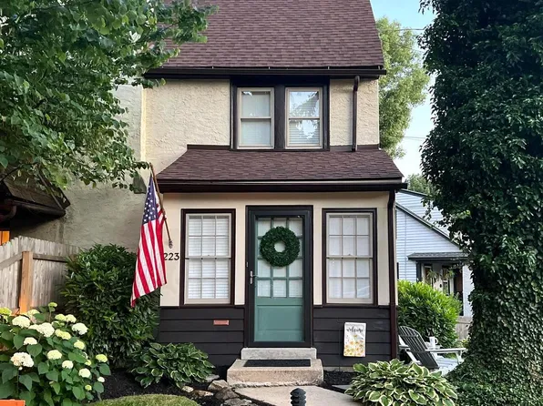 223 Rockingham Rd, Bryn Mawr, PA 19010